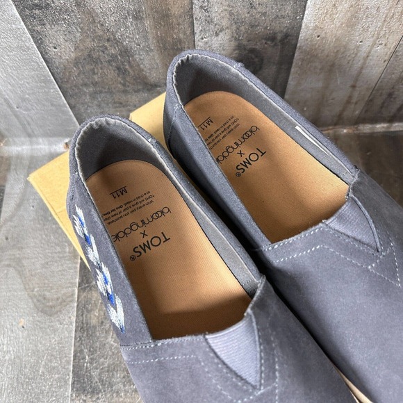 TOMS Bloomingdales Men\'s Slip On Loafer Size‎ 11 Gray Suede Emboidered Shoe main image 14